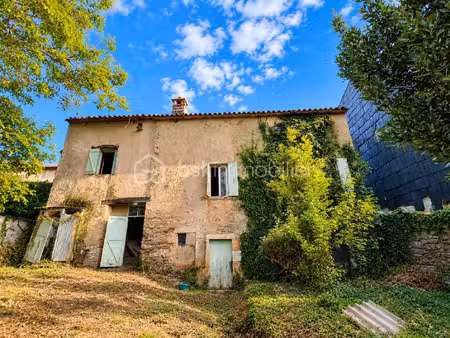 maison en pierre de 100 m² à courniou