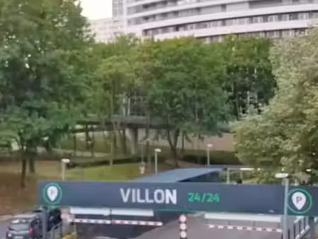 vente parking 13 m² à puteaux (92800)  13 500 €