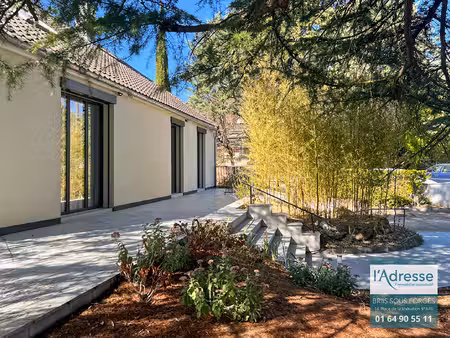 vente maison 6 pièces  142.00m²  fontenay