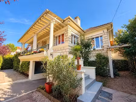 maison de luxe de 5 pièces en vente à saint-maur-des-fossés  france