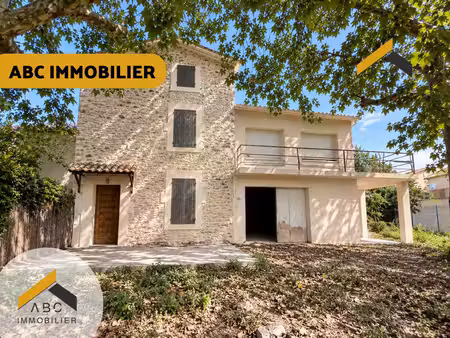 maison de 224m2 avec 4 chambres à caderousse