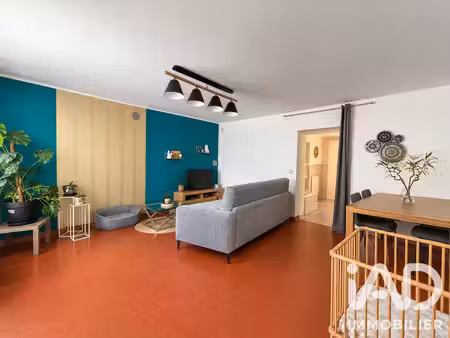 maison de ville à guécélard (72230)
