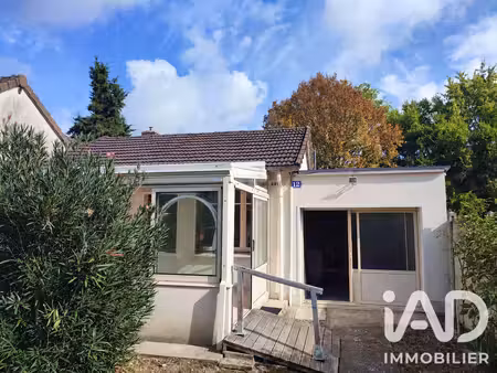 maison à la chartre-sur-le-loir (72340)