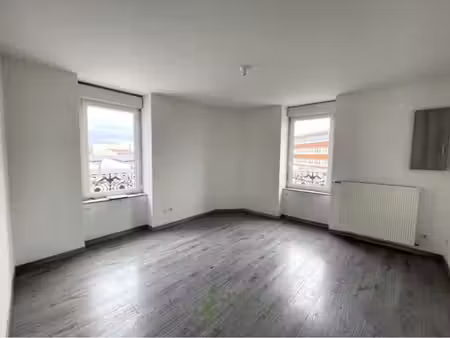 location appartement 3 pièces 57m² roanne 42300