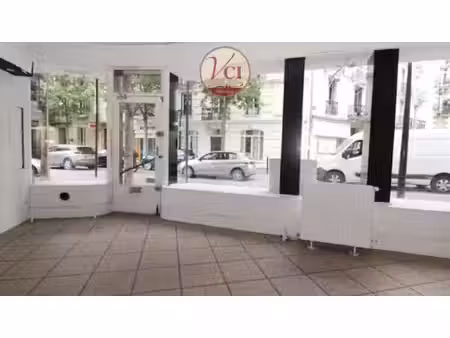 location local commercial 60m² vichy 03200