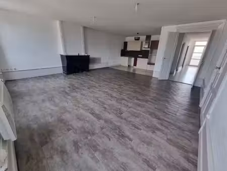 location appartement 4 pièces 130m² pont de vaux 01190