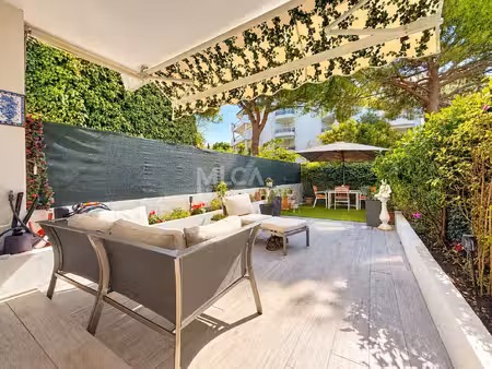 beau 3 piece en rez de jardin