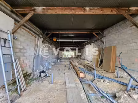 vente local d’activités l hay les roses 94240 200m²