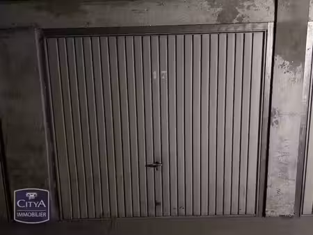 parking à vendre 13 m² - toulon (83) - 27 500€