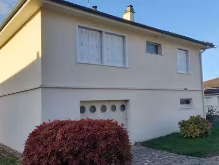 ? maison sur sous-sol – notre-dame-d'oé | 3 chambres | b