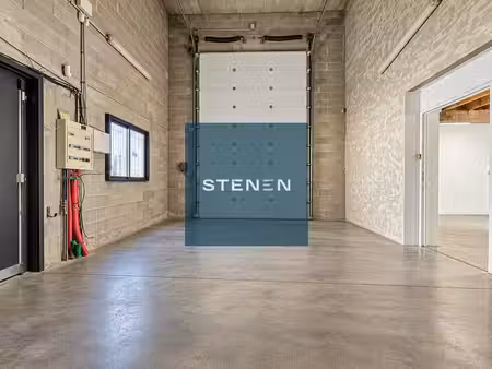 location local d’activités marseille 13014 142m² à 312m²