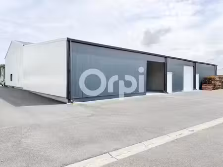 à louer — entrepôt / local d’activité 141 m² — saint-laurent-de-la-prée