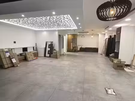 murs commerciaux - toutes activités 97 m2 pas de loyer.