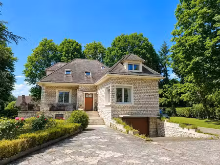 vente maison 7 pièces 227 m2 à neauphle-le-château