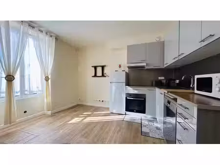 appartement 2 pièces meublé 31m² corbeil-essonnes
