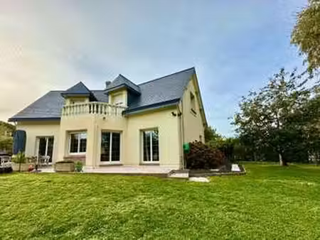 vente maison à saint-valery-en-caux (76460) : à vendre / 146m² saint-valery-en-caux