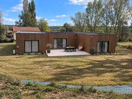 contemporaine: 129 hab  terrain 2254m2