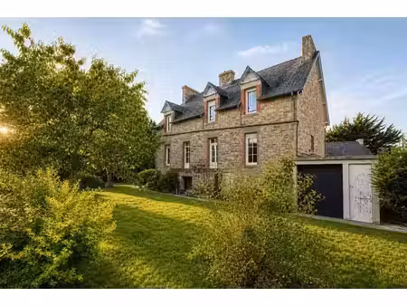 maison de 8 pièces de 300 m² à saint-cast-le-guildo