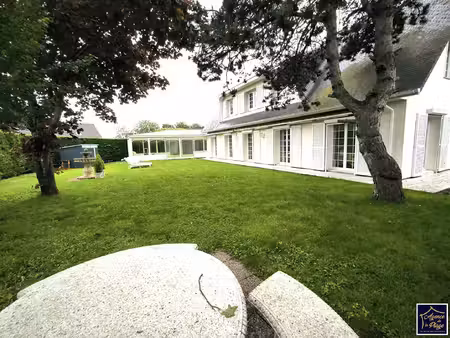 achat maison 8 pièces 265m²