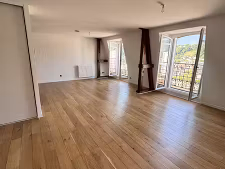 appartement t3 rénové de 76 72m2