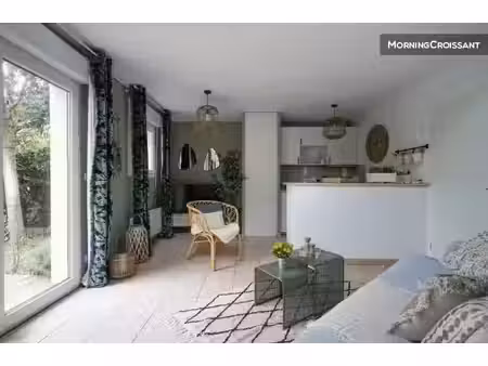 location meublée maison 2 pièces 50 m² à libourne (33500)  1 079 €