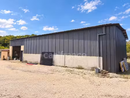 local professionnel à vendre la calmette 4 pièce(s) 480m2 680 000€