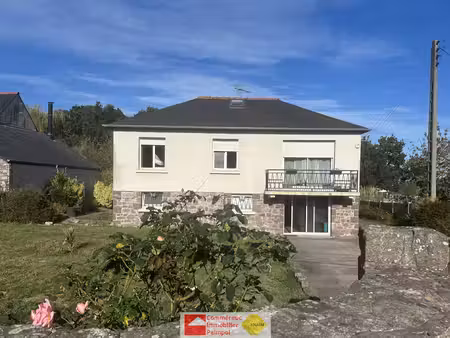 plourivo  maison d'habitation 64m2 habitable  terrain 1000m2