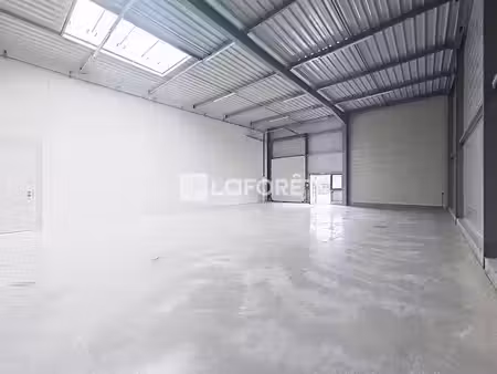 location locaux professionnels 0 pièces 159 m² à oissel (76350)  1 060 €