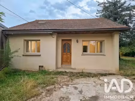 maison à villeneuve-sur-yonne (89500)