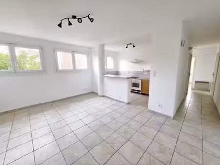 appartement t3 avec parking