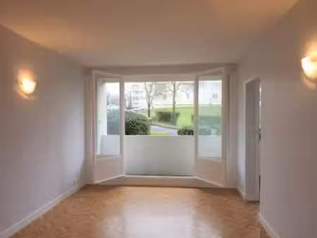 location appartement 1 pièce 33m²