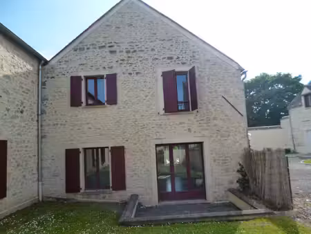 location maison 4 pièces 93m²