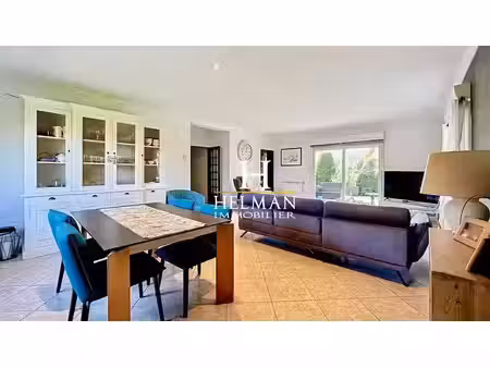 vente maison 6 pièces 192 m² à longuenesse (62219)  338 000 €