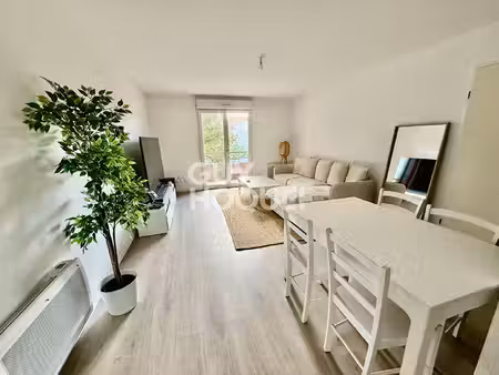 clermont ferrand - appartement t2  balcon et parking