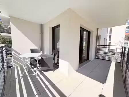 appartement de luxe de 4 pièces en location à rueil-malmaison  france