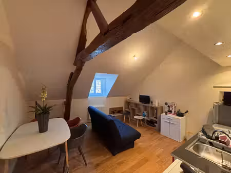location appartement 1 pièce  28.60m²  châteauroux
