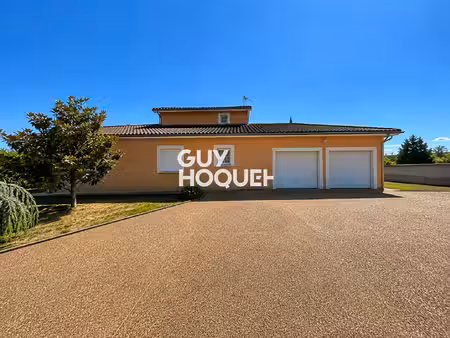 magnifique maison de 160m2  5 chambres  double garage - 71960 davayé