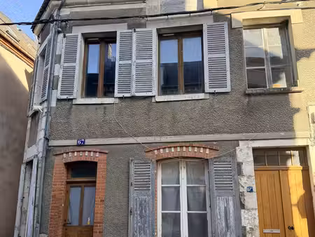 immeuble à châtillon-coligny (45230)