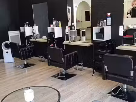 local commercial salon de coiffure