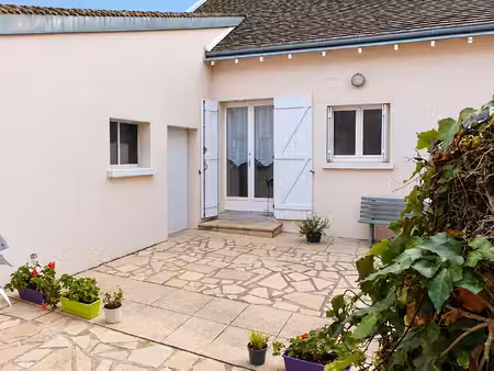 maison t2 dans le centre de connerre