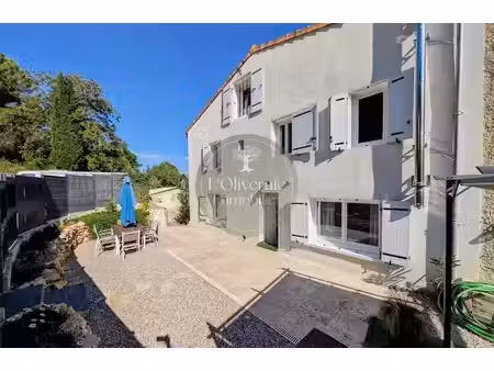 vente maison 5 pièces 120 m² à la destrousse (13112)  499 000 €