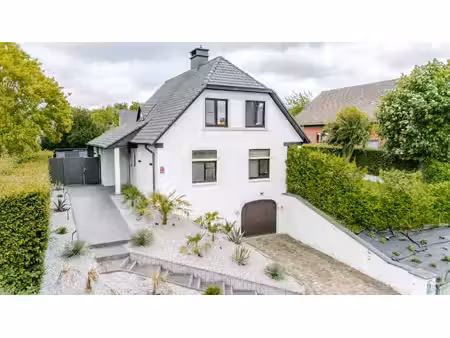 huis te koop in meise met 4 slaapkamers