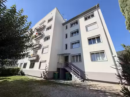 vente appartement 3 pièces 66m2 la tronche 38700 - 260000 € - surface privée