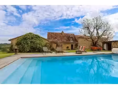 vente maison 3 pièces 160 m² à saint-cyprien (24220)  546 000 €