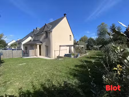 a vendre par blot immobilier chateaugiron - maison- 5 pièces - 105 m²