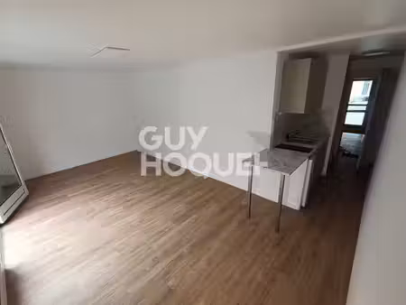 studio rénové - vannes quartier gare - hôpital
