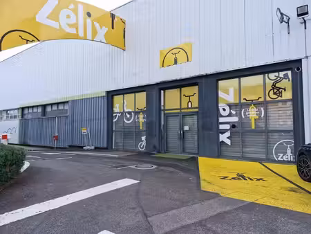 location local d’activités limoges 87000 400m²