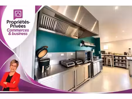 location commerce saint malo 35400 95m²