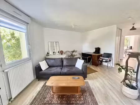 location appartement 2 pièces 52m² nantes 44300