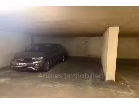 location parking cannes 06400